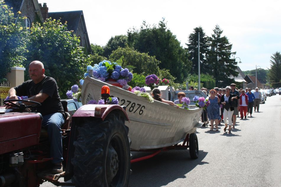 La messe de la mer et en procession pour le souvenir des disparus en mer